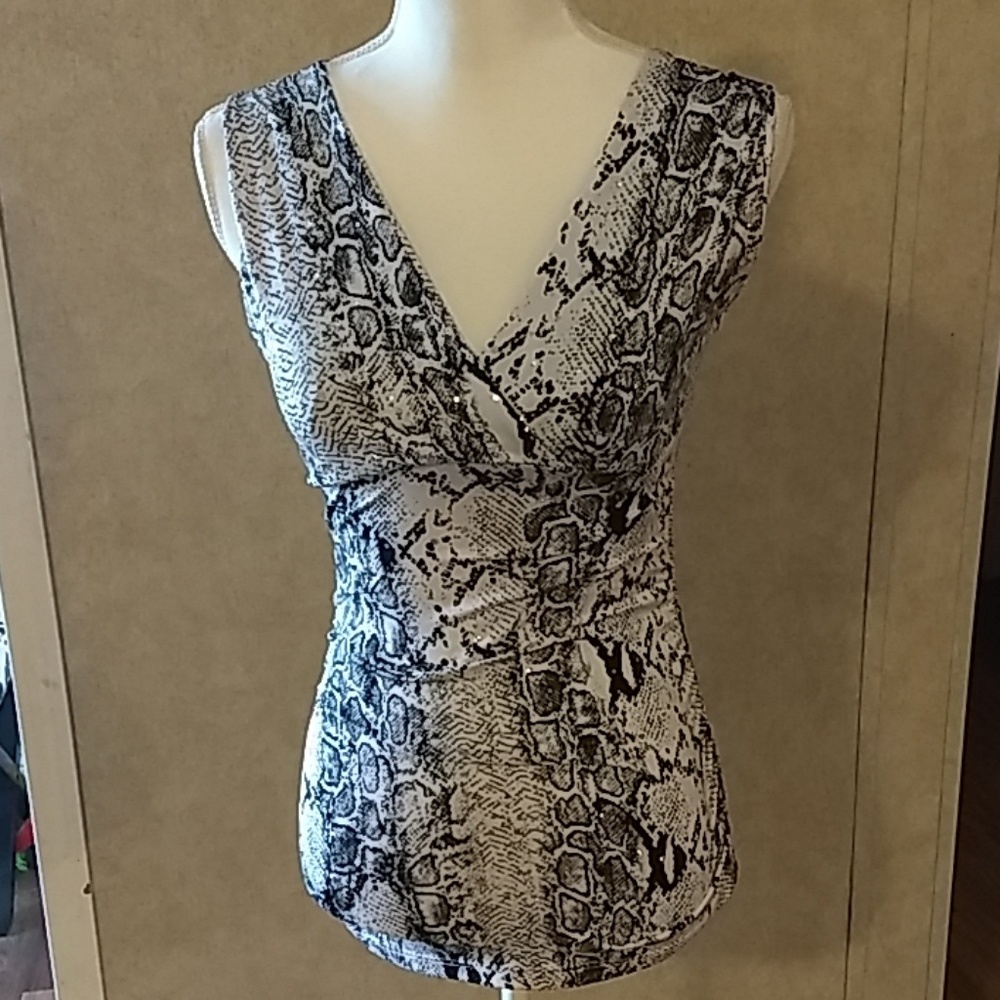 Women's shirt